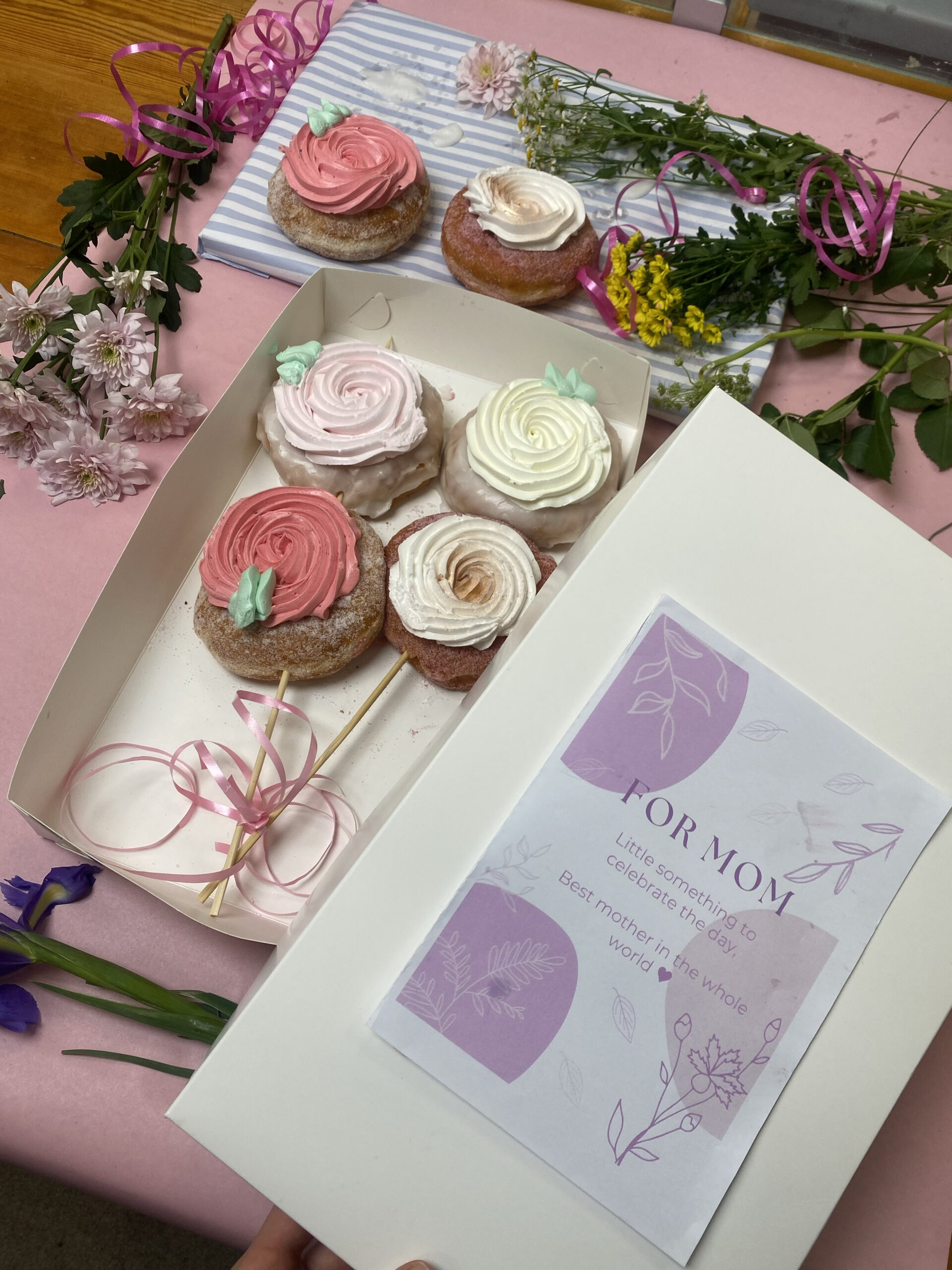Mother's Day pre-order picture